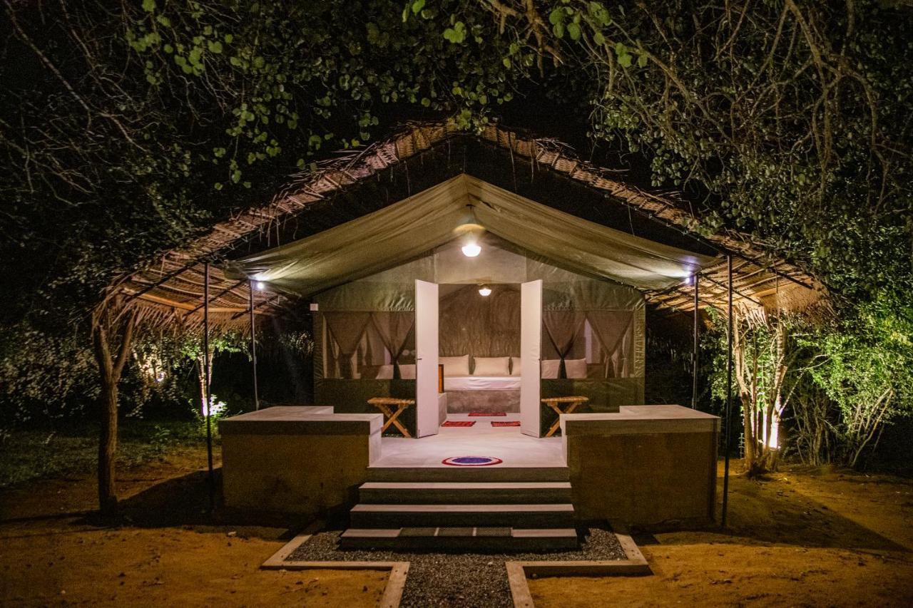 Hotel Yala Wild Hut - Yala Tissamaharama Exterior foto